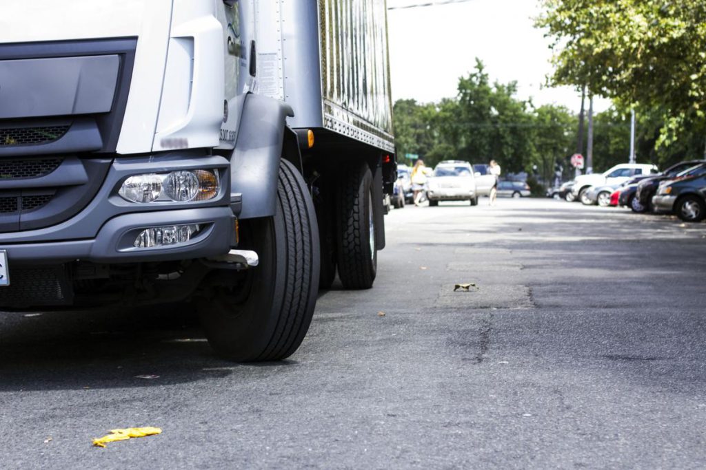 Urban Freight Lab Awarded a $2M SMART Grant to Digitize the Curb