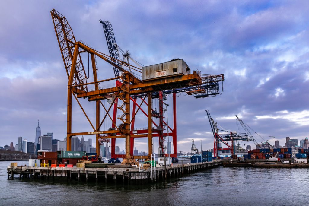 De Blasio’s Freight NYC Plan Spurs Optimism, Concerns