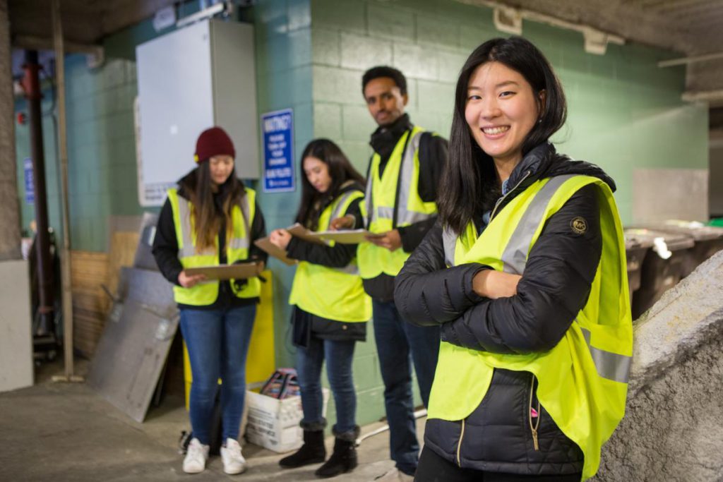 Could Parcel Lockers in Transit Stations Reduce Traffic Congestion in Seattle?