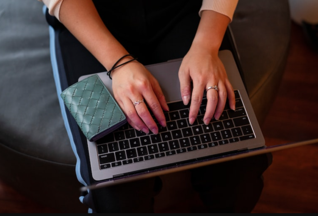 Why You Should Think Twice About One-Day Shipping