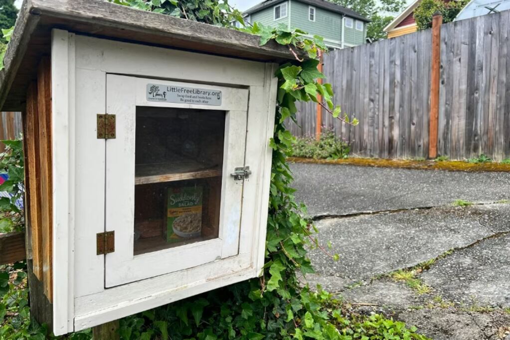 Measuring goodwill: Why University of Washington researchers are watching Little Free Pantries